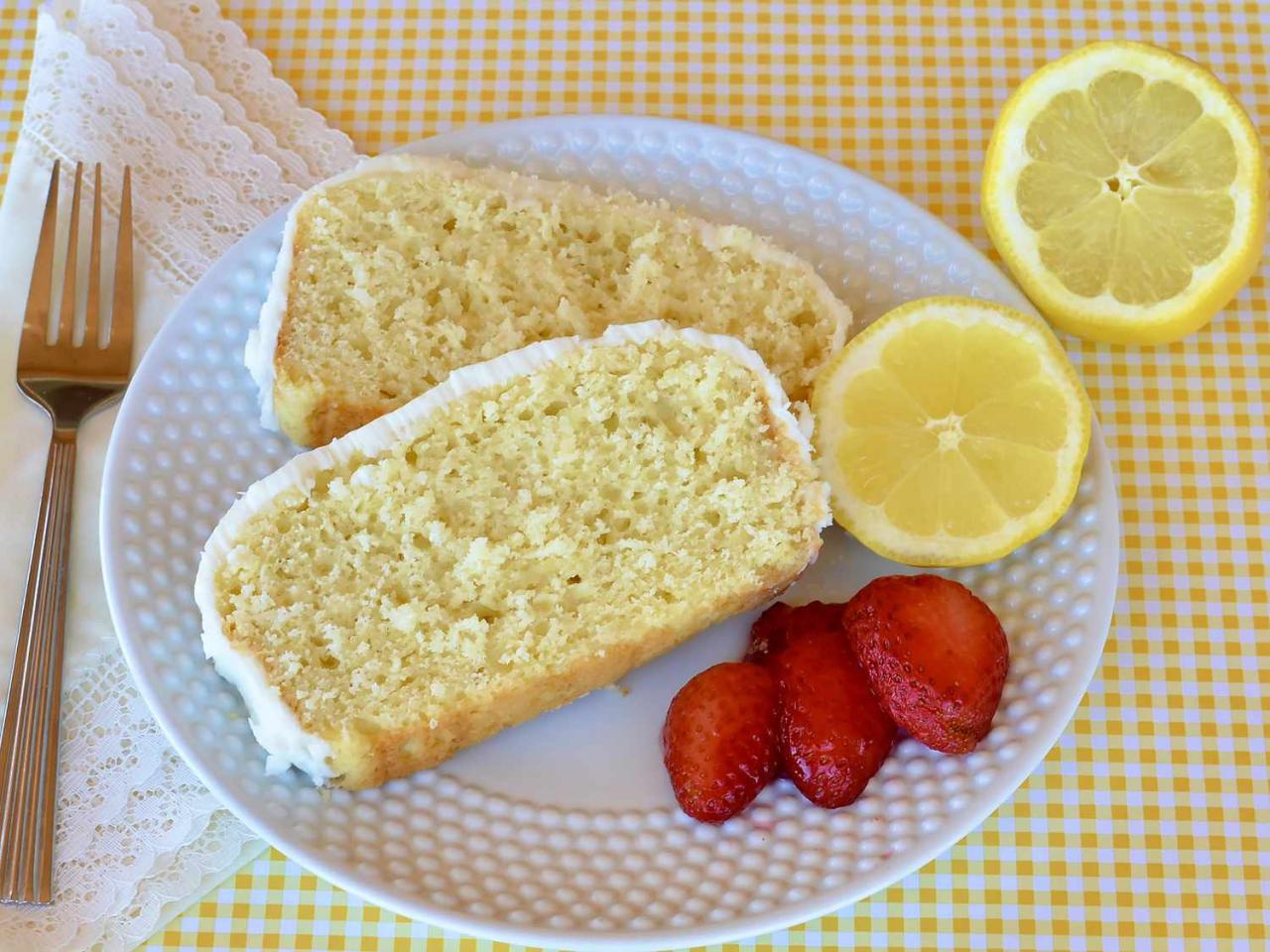 A Perfect Morning Treat: Lemon Bread