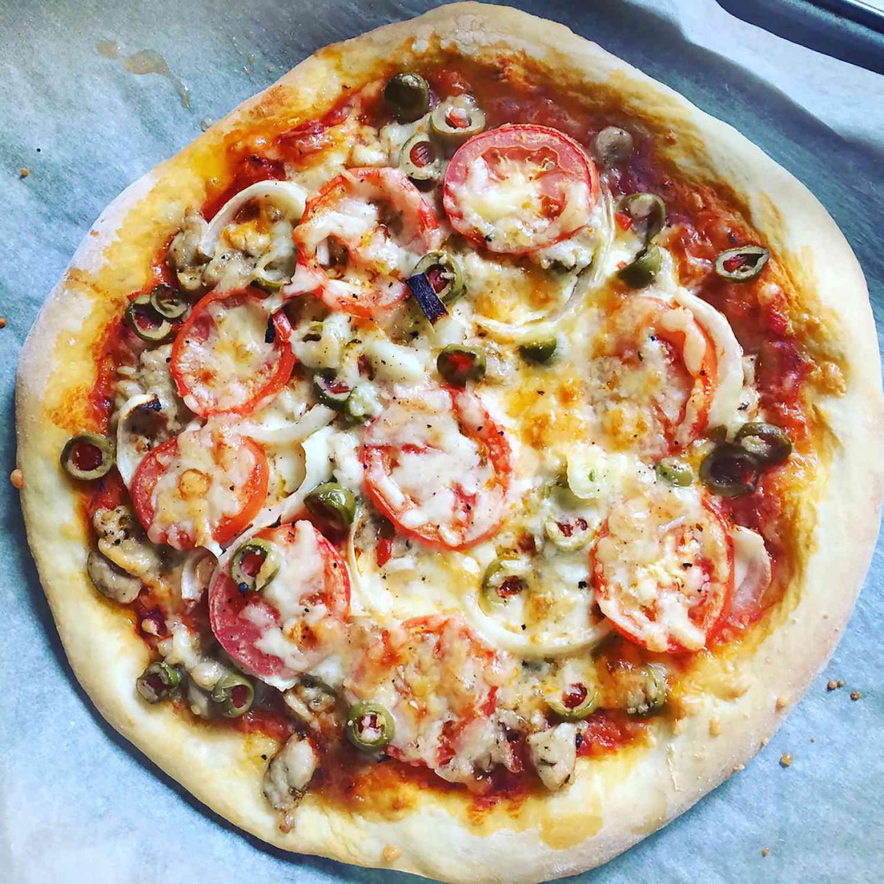 Quick and Easy Pizza Crust Recipe