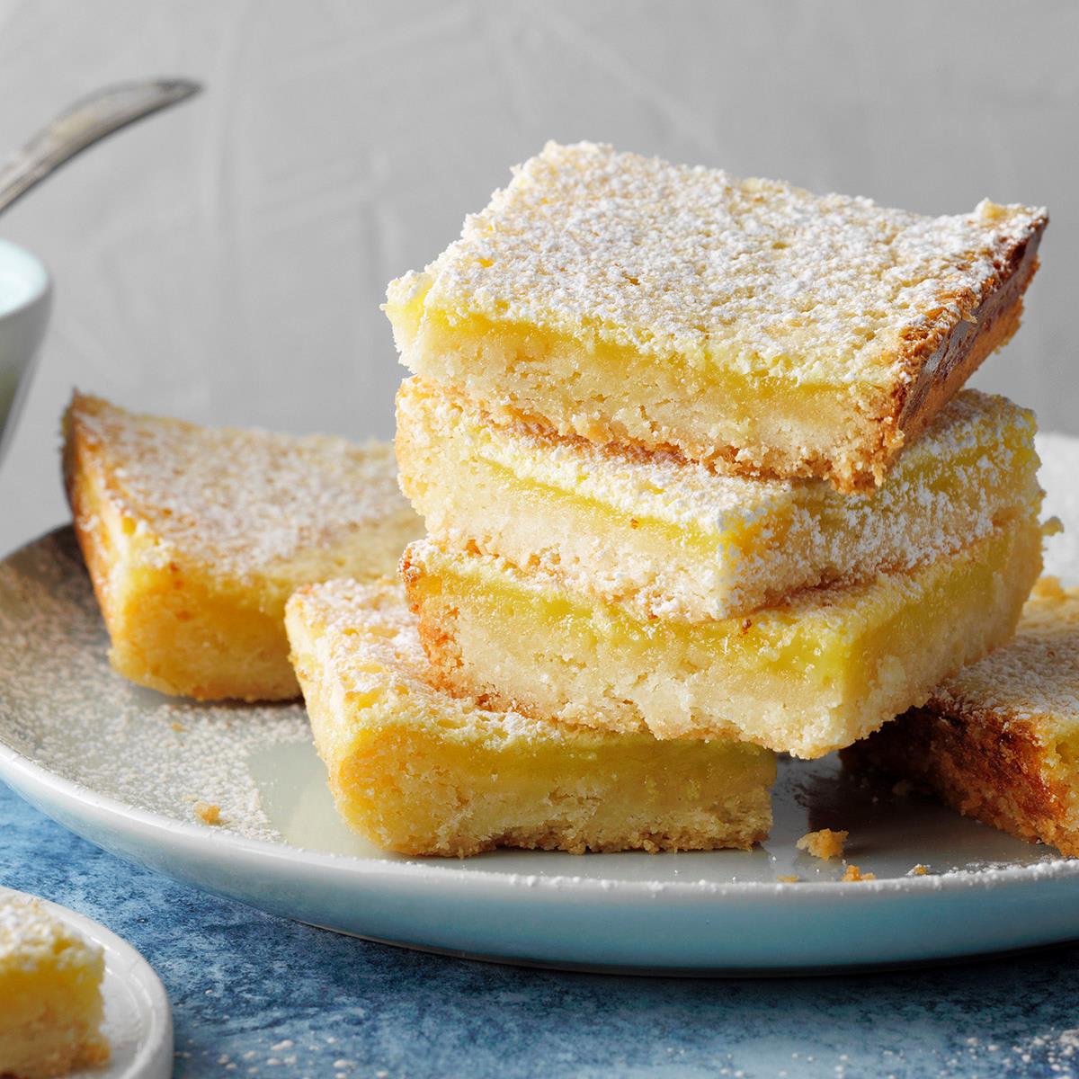 Classic Lemon Bars Recipe