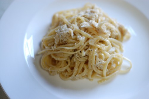 Deliciously Spicy, Garlic Crab Linguine - A Perfect Seafood Dinner ...