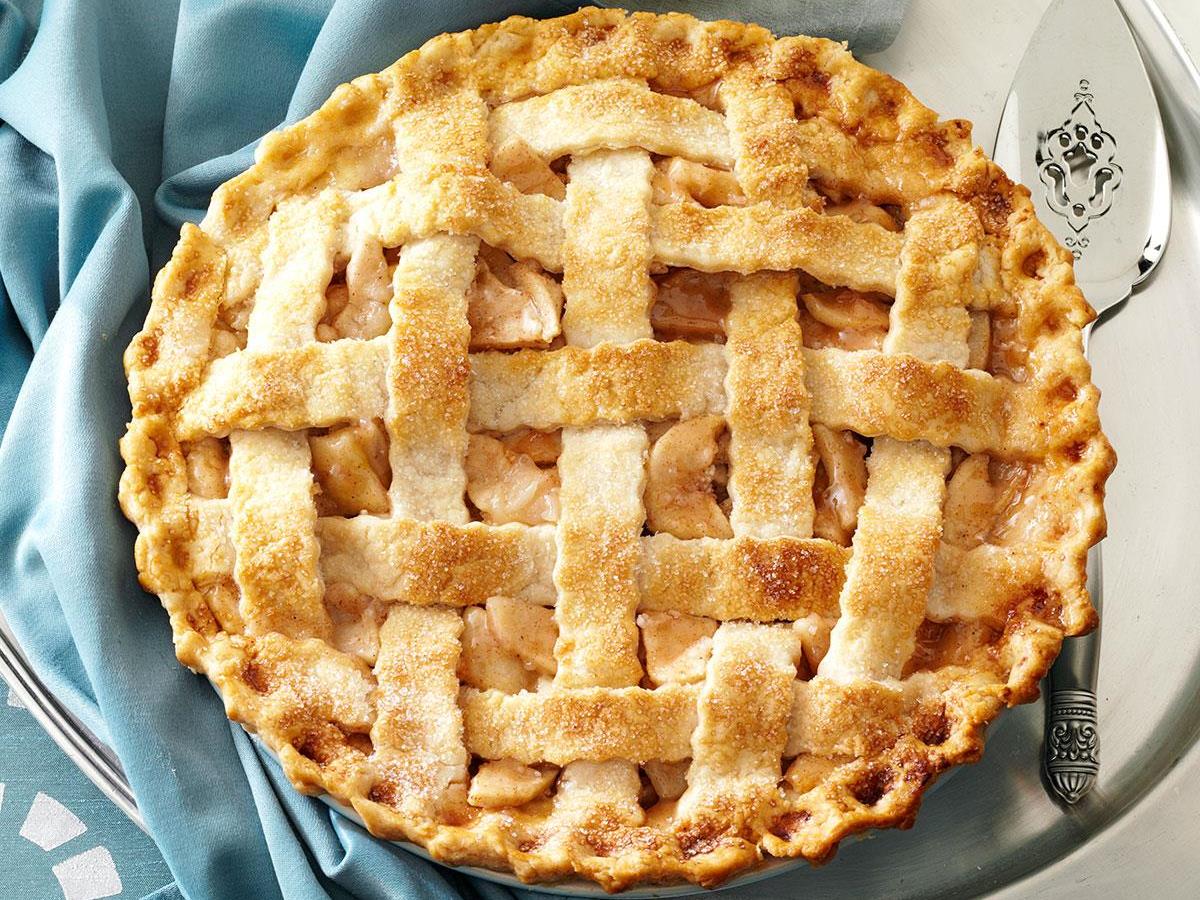 Lattice-Topped Apple Pie Recipe: How to Make It