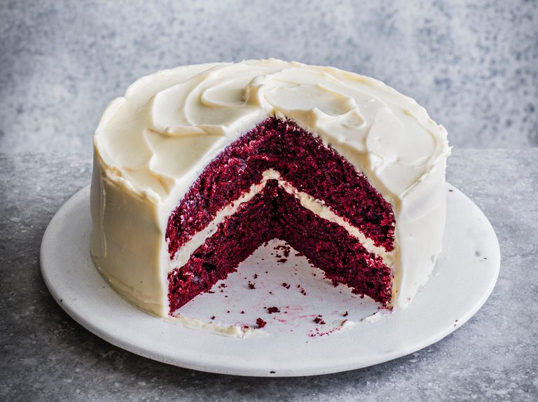 Deliciously Rich Red Velvet Cake: A Sweet Ending to Any Meal