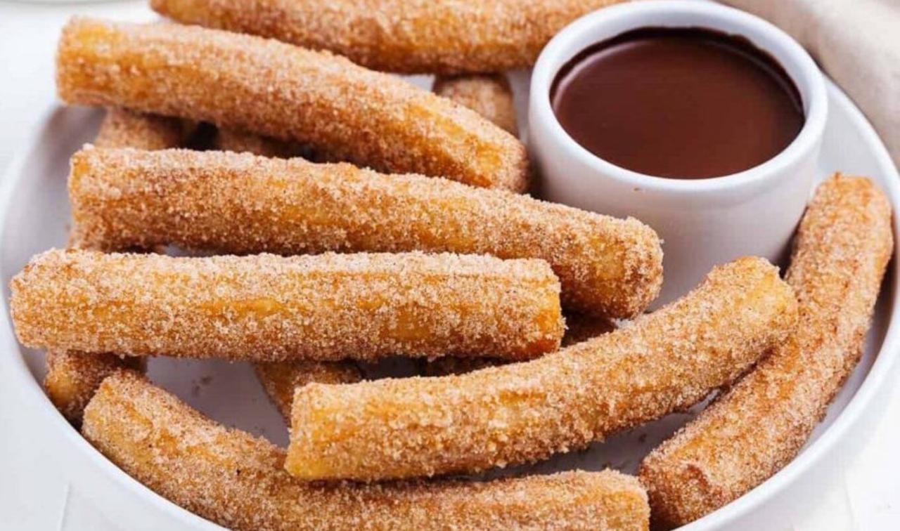 Making Magic: Whip Up a Churros and Chocolate Sauce Treat