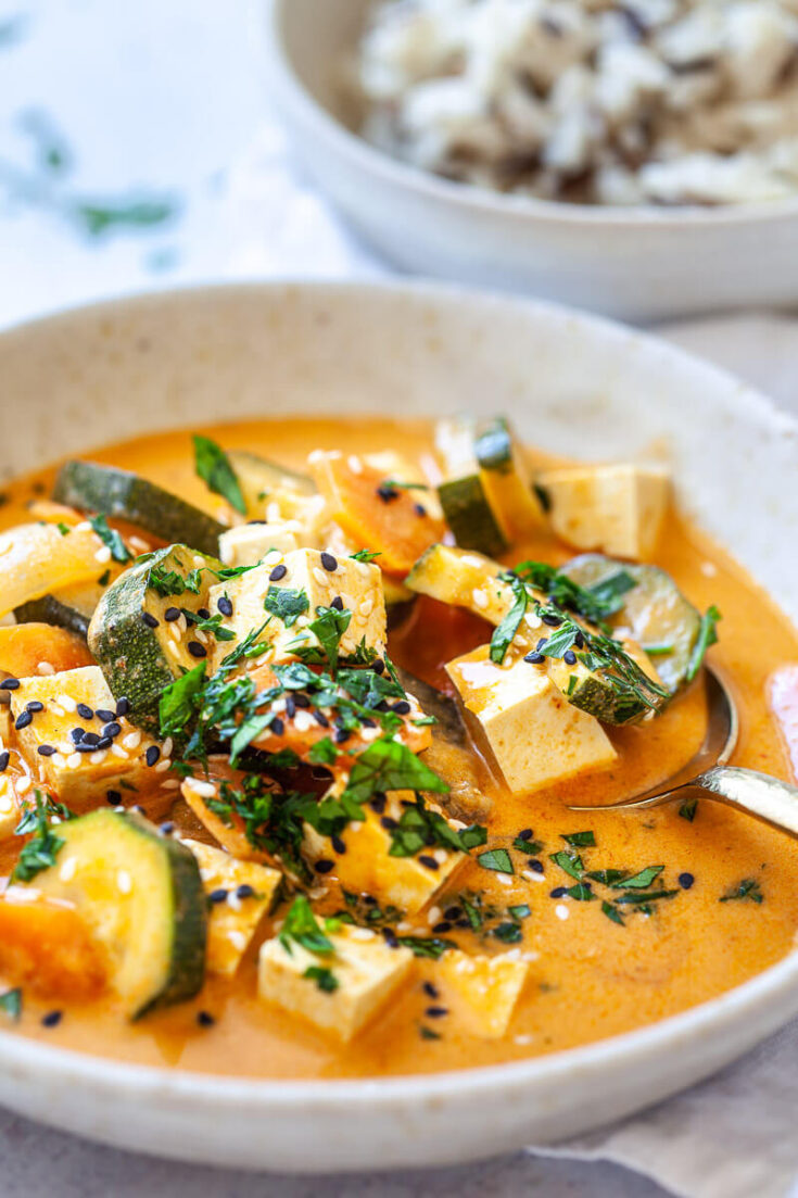 Unlock the Secrets of Thai Yellow Curry: An Easy Recipe Guide