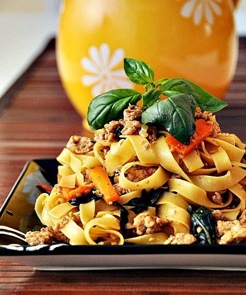 Tagliatelle with Spicy Thai Basil Chicken