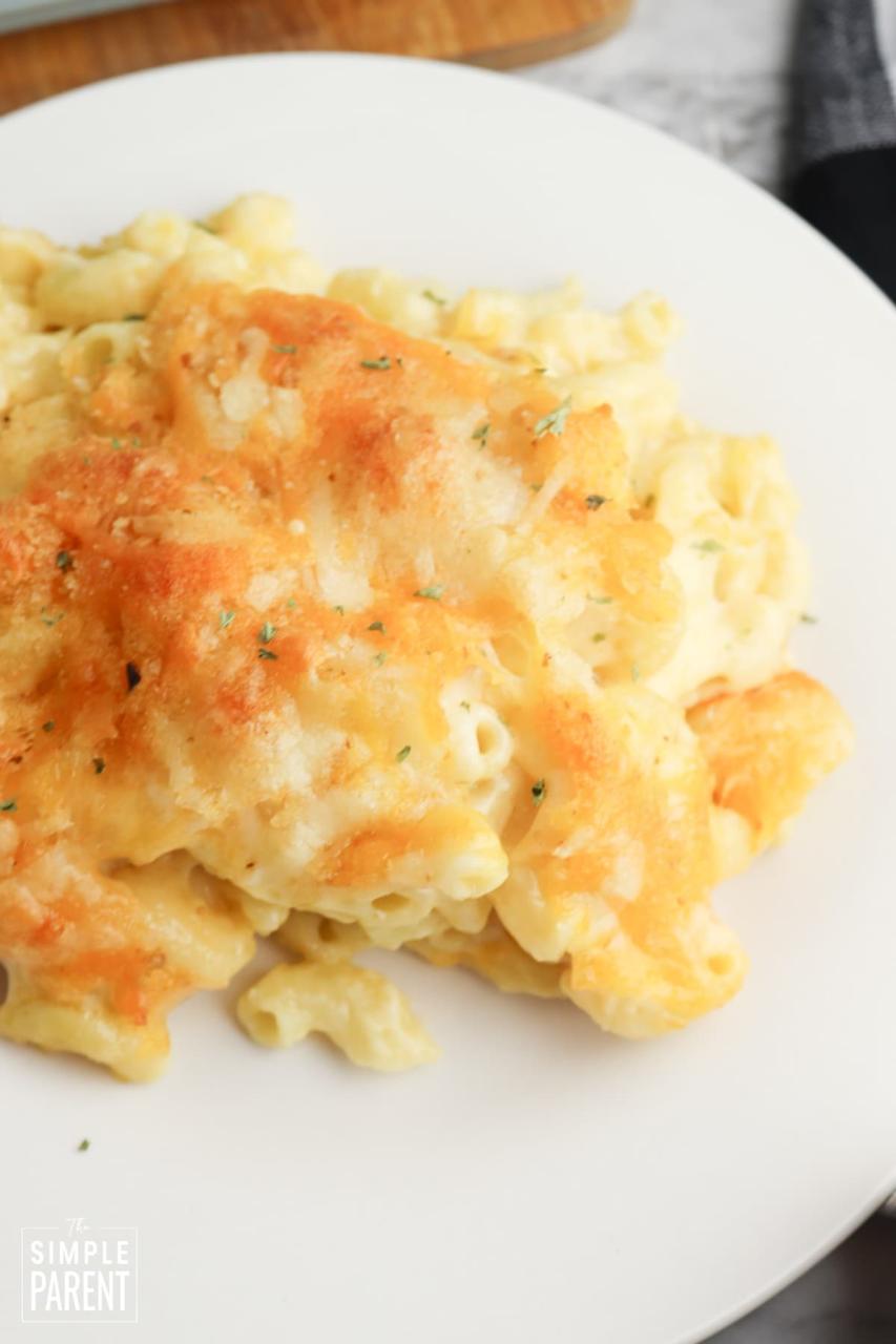 Cheesecake Factory Macaroni and Cheese (Baked Mac and Cheese)