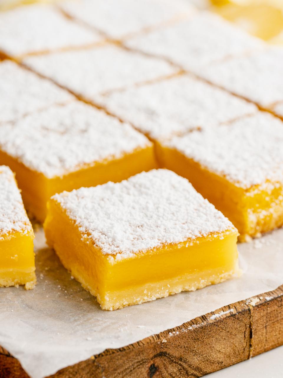 The Easiest Refreshing Lemon Bars Recipe Ever - Cook Eat Delicious