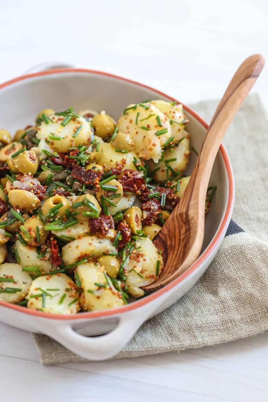 An Easy Recipe for Delicious Potatoes with Olives and Sun-Dried ...