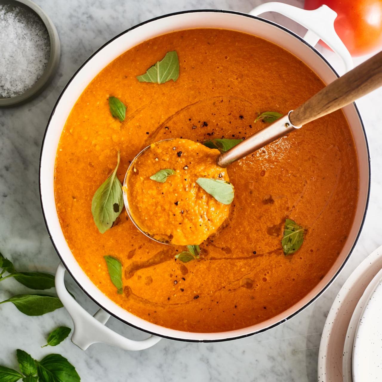 Tomato Basil Soup Recipe (5 Ingredients and Dairy-Free) | Kitchn